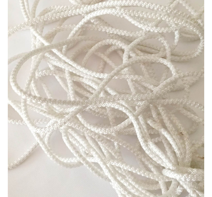 Шнур Капроновий (поліамідний) в'язаний із наповнювачем д. 3 мм.