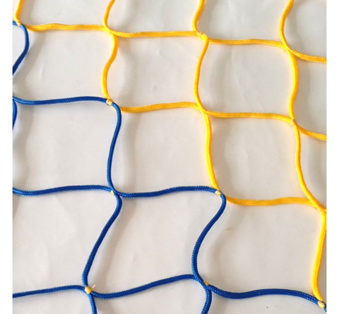 Загороджувальна безвузлова сітка D. 3 мм, комірка 10 см, різні кольори, щільність 75–85 г/м². Спільне виробництво Іспанія–Україна