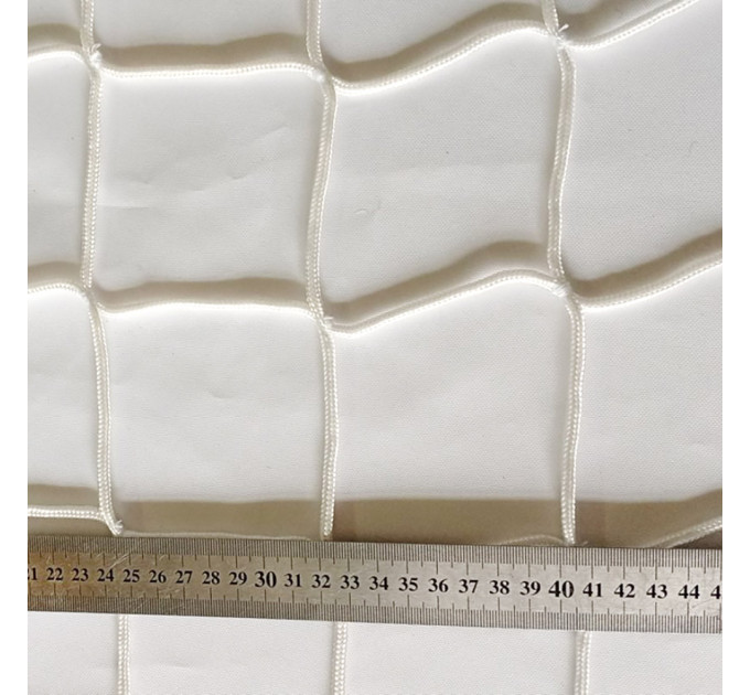 Загороджувальна безвузлова сітка D. 3 мм, комірка 10 см, різні кольори, щільність 75–85 г/м². Спільне виробництво Іспанія–Україна